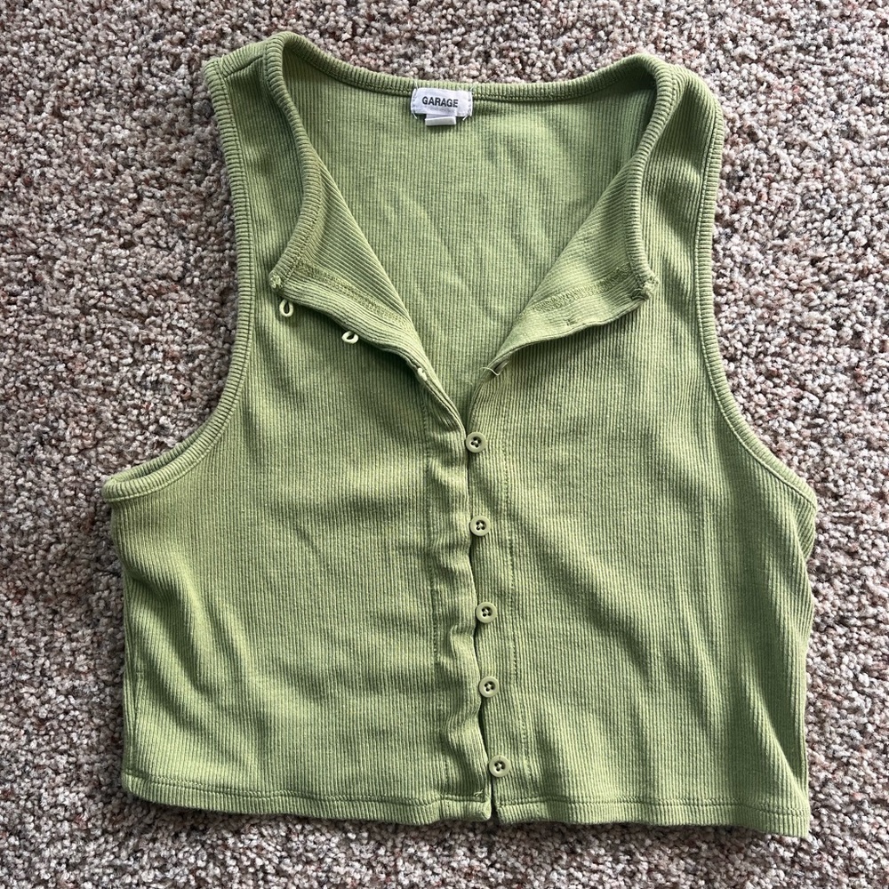 button down tight fit adjustable crop top in green